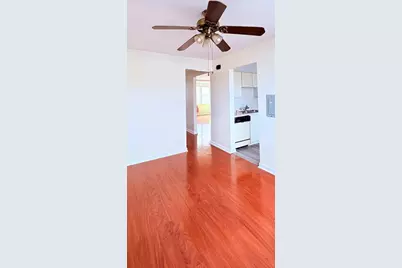 3201 W Berwyn Avenue #1S, Chicago, IL 60625 - Photo 6