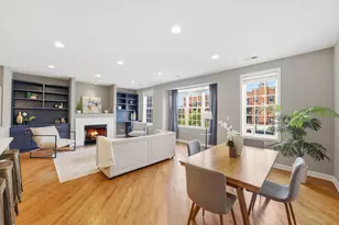 2035 W Division St, Chicago, IL 60622 - Photo 2