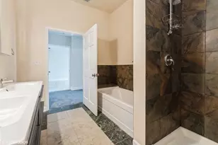 2801 W Ardmore Ave, Chicago, IL 60659 - Photo 16