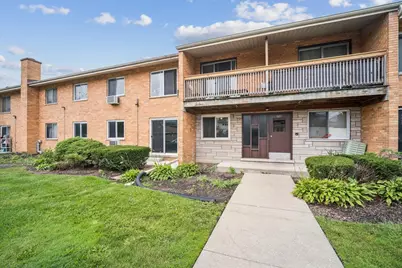681 Elmhurst Road #C, Des Plaines, IL 60016 - Photo 1