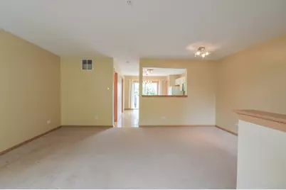 776 River Walk Drive, Wheeling, IL 60090 - Photo 4