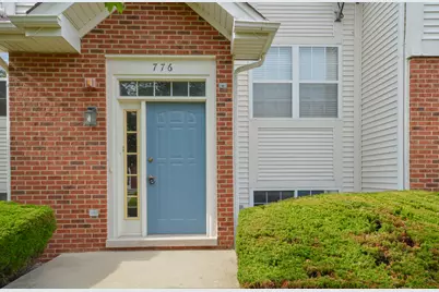 776 River Walk Drive, Wheeling, IL 60090 - Photo 2