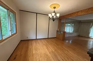 613 Newberry Dr, Streamwood, IL 60107 - Photo 4