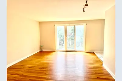 1244 W Byron Street #2, Chicago, IL 60613 - Photo 4