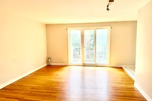 1244 W Byron St, Chicago, IL 60613 - Photo 4