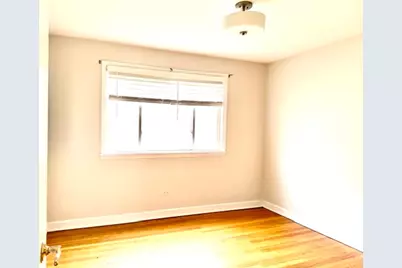 1244 W Byron Street #2, Chicago, IL 60613 - Photo 6