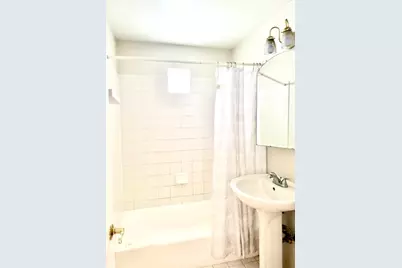 1244 W Byron Street #2, Chicago, IL 60613 - Photo 8