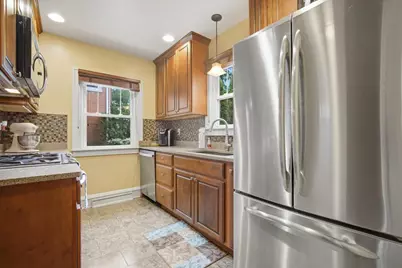 2014 E Jackson Street, Bloomington, IL 61701 - Photo 16