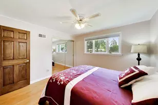 704 W Lonnquist Blvd, Mount Prospect, IL 60056 - Photo 24