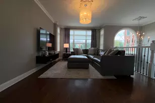 17942 Fountain Cir, Orland Park, IL 60467 - Photo 2