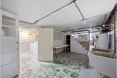 4836 W Barry Avenue, Chicago, IL 60641 - Photo 32