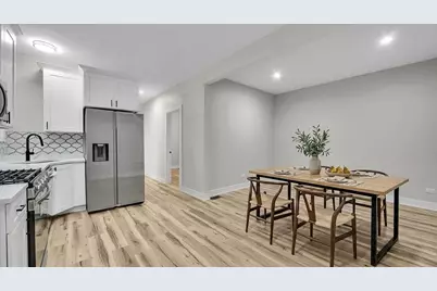 7026 S Eberhart Avenue, Chicago, IL 60637 - Photo 6