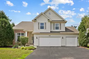2519 Crestview Dr, Aurora, IL 60502 - Photo 1