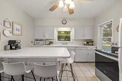 1007 S Harrison Street, Batavia, IL 60510 - Photo 6