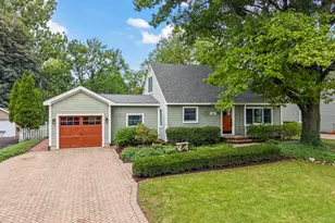 1007 S Harrison St, Batavia, IL 60510 - Photo 1
