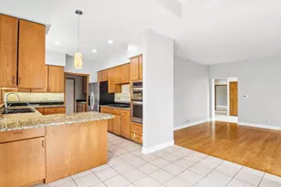1167 S Hiddenbrook Trail, Palatine, IL 60067 - Photo 18