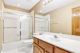 1167 S Hiddenbrook Trail, Palatine, IL 60067 - Photo 40