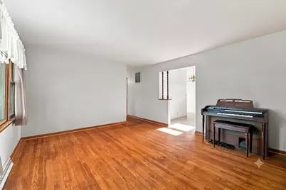 22331 S Donna Avenue, Channahon, IL 60410 - Photo 8