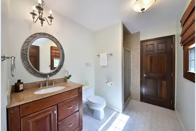 229 N Whispering Hills Drive, Naperville, IL 60540 - Photo 16