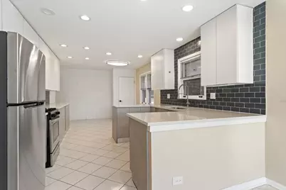 4945 N Neva Avenue, Chicago, IL 60656 - Photo 4