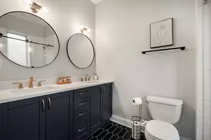 2550 W Logan Blvd, Chicago, IL 60647 - Photo 12