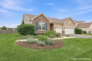325 Tralee Ln, McHenry, IL 60050 - Photo 36