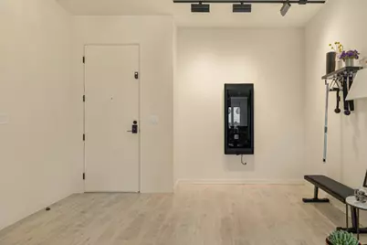 2135 W Cermak Road #3S, Chicago, IL 60608 - Photo 2