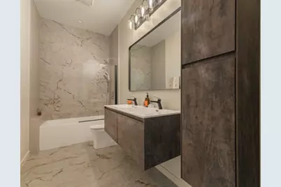 2135 W Cermak Road #3S, Chicago, IL 60608 - Photo 8