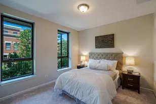 343 W Old Town Ct, Chicago, IL 60610 - Photo 6