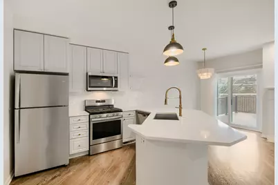 1357 W Fullerton Avenue #B, Chicago, IL 60614 - Photo 4