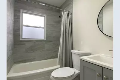 4 E Pine Street, Streamwood, IL 60107 - Photo 12