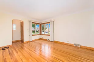 5627 S Neenah Ave, Chicago, IL 60638 - Photo 14