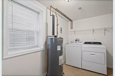 2710 W Fletcher Street #1, Chicago, IL 60618 - Photo 14