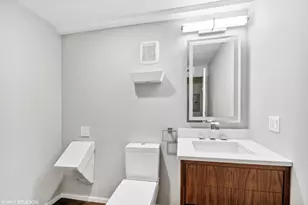 1000 W Washington Blvd, Chicago, IL 60607 - Photo 10