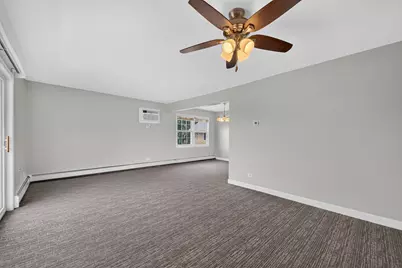 9220 S Kilbourn Avenue #3S, Oak Lawn, IL 60453 - Photo 2