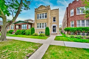6609 N Artesian Ave, Chicago, IL 60645 - Photo 1