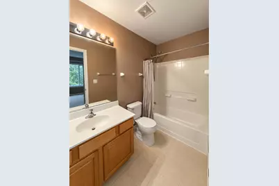 527 Cary Woods Circle, Cary, IL 60013 - Photo 14