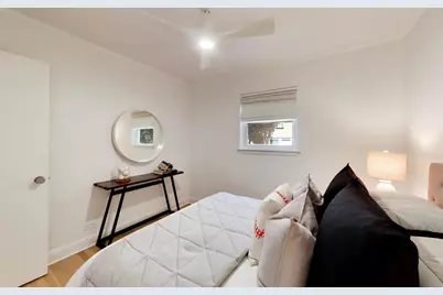 1009 Dempster Street, Evanston, IL 60201 - Photo 22