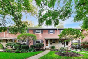 1009 Dempster St, Evanston, IL 60201 - Photo 2