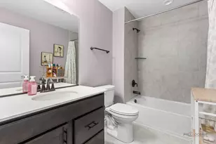 685 Insull Dr, Vernon Hills, IL 60061 - Photo 26