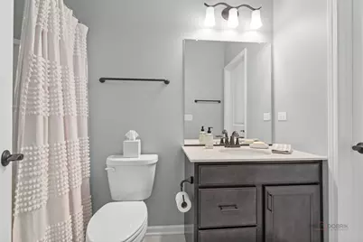 685 Insull Drive, Vernon Hills, IL 60061 - Photo 16