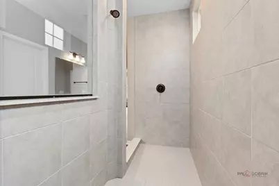 685 Insull Drive, Vernon Hills, IL 60061 - Photo 22