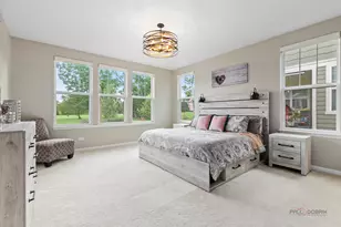 685 Insull Dr, Vernon Hills, IL 60061 - Photo 18