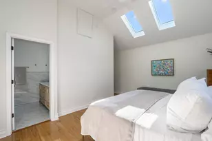 3520 W Melrose St, Chicago, IL 60618 - Photo 18