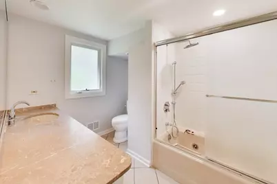5801 N Lansing Avenue, Chicago, IL 60646 - Photo 18