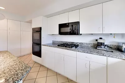 5801 N Lansing Avenue, Chicago, IL 60646 - Photo 10