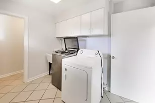 5801 N Lansing Ave, Chicago, IL 60646 - Photo 24