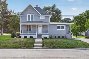 324 Maple St, Marengo, IL 60152 - Photo 1