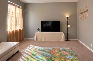 1907 Indian Hill Ln, Aurora, IL 60503 - Photo 6