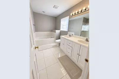 1907 Indian Hill Lane, Aurora, IL 60503 - Photo 10